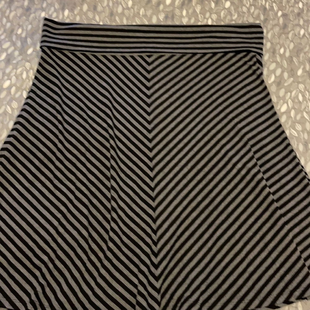 Old Navy Fold Over Skirt!